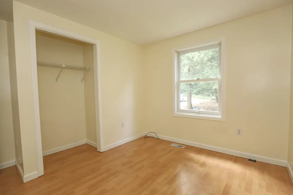 115 Reservoir Road Deering NH 03244
