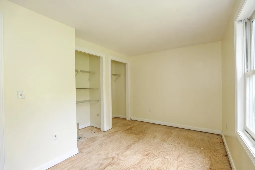 115 Reservoir Road Deering NH 03244