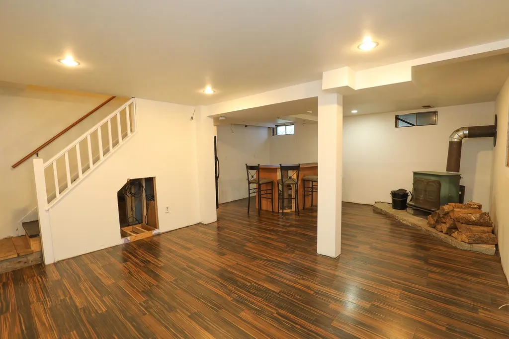 115 Reservoir Road Deering NH 03244