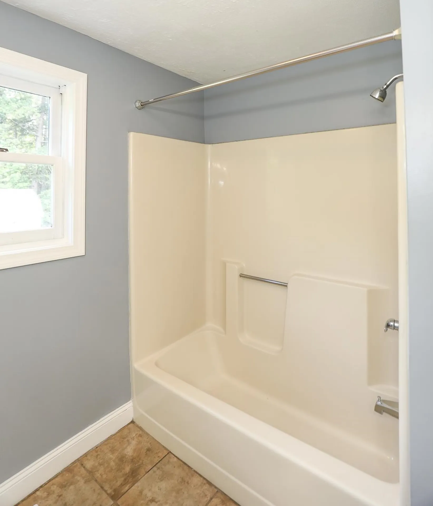 115 Reservoir Road Deering NH 03244