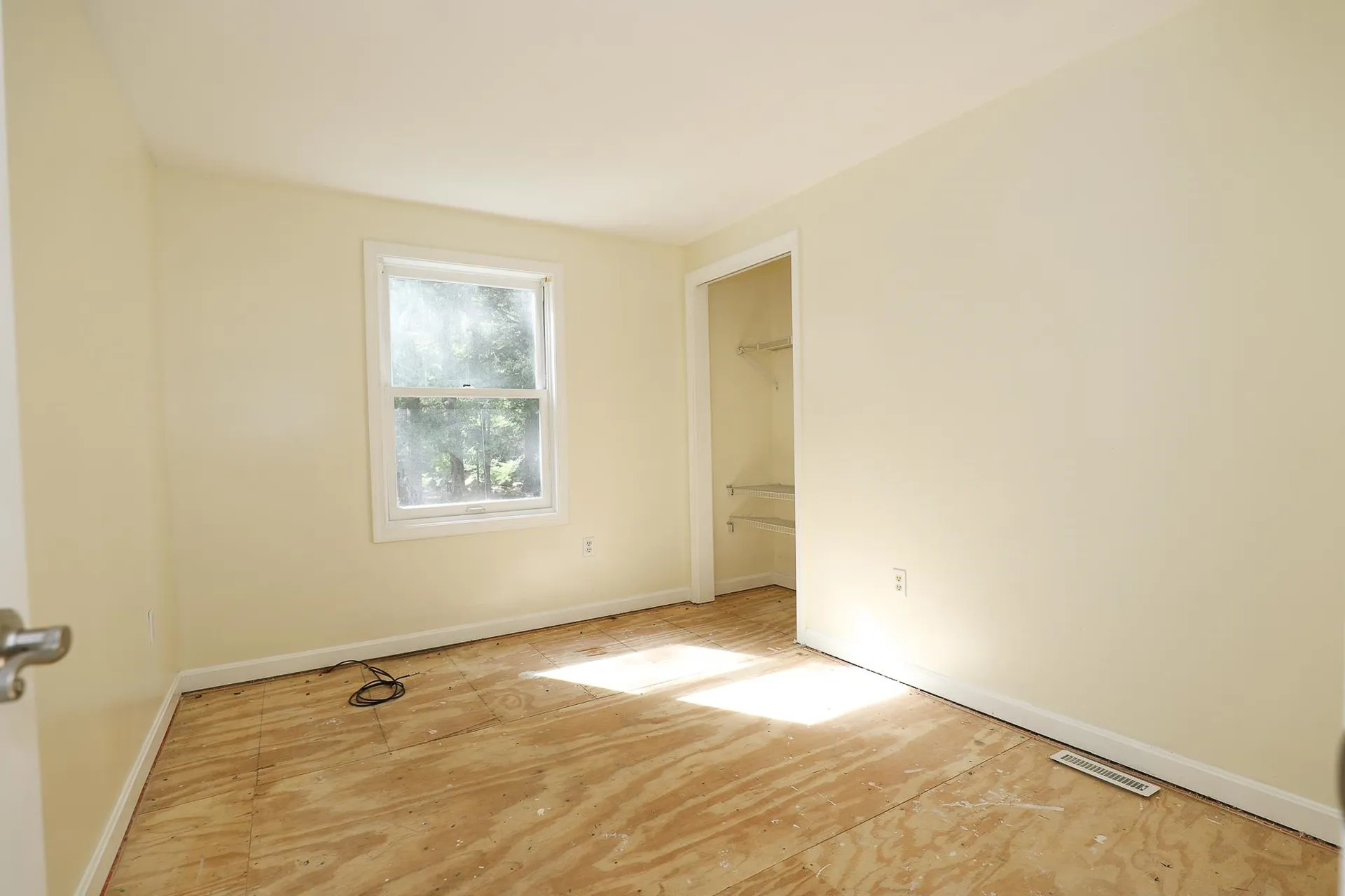 115 Reservoir Road Deering NH 03244