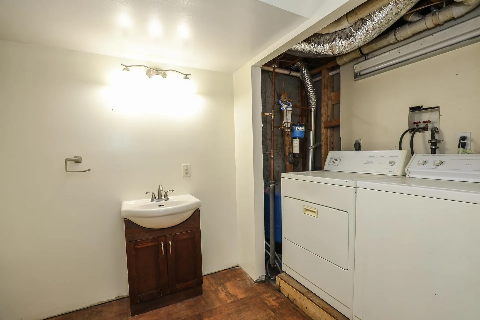 115 Reservoir Road Deering NH 03244