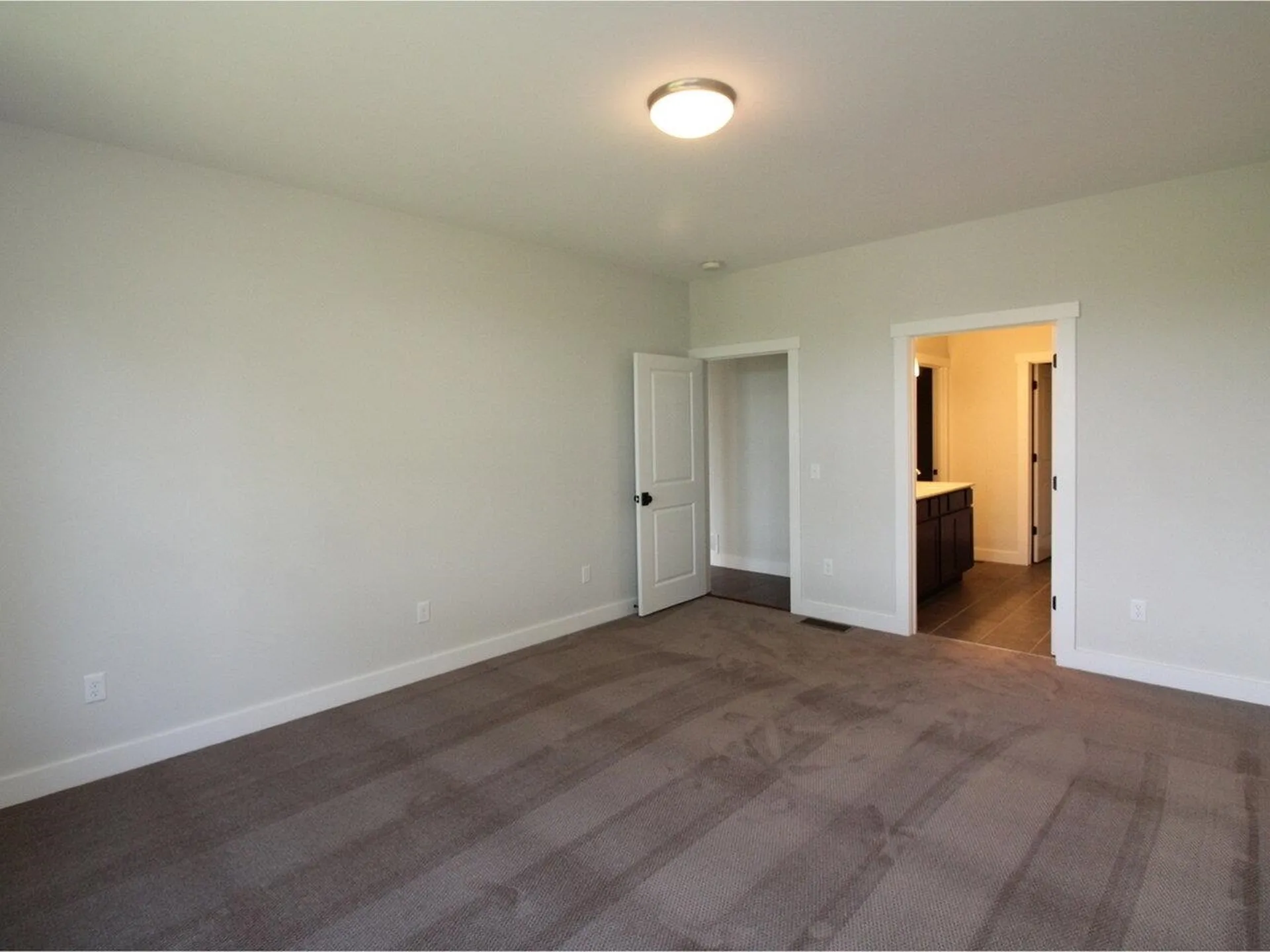 163 Two Brothers Drive South Burlington VT 05403