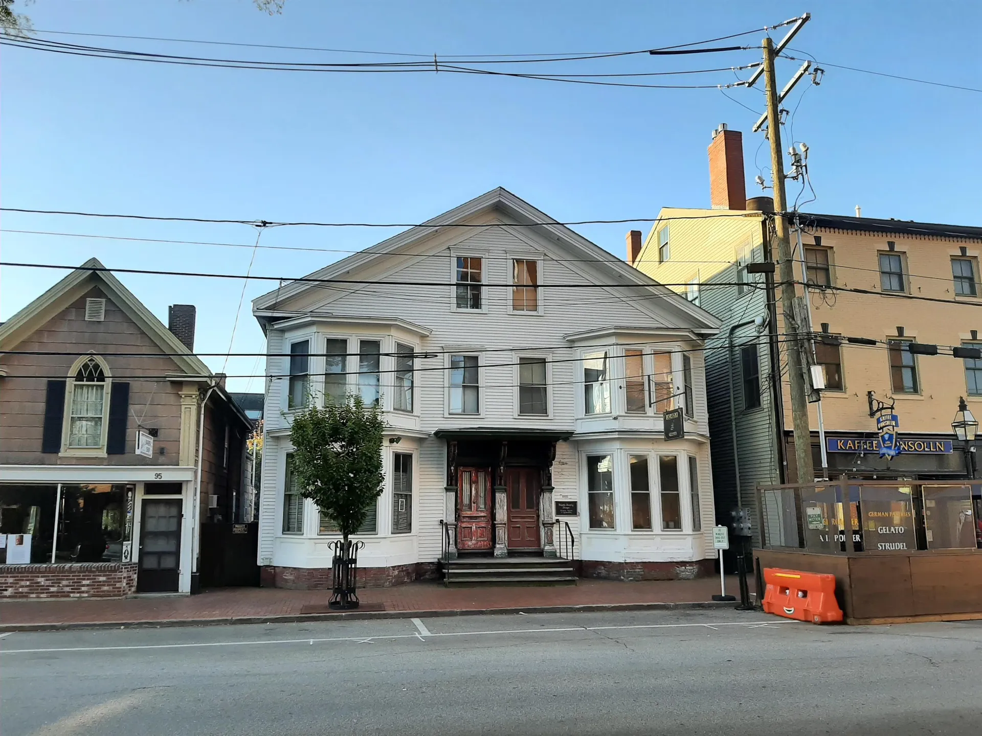 85-87 Daniel Street Portsmouth NH 03801