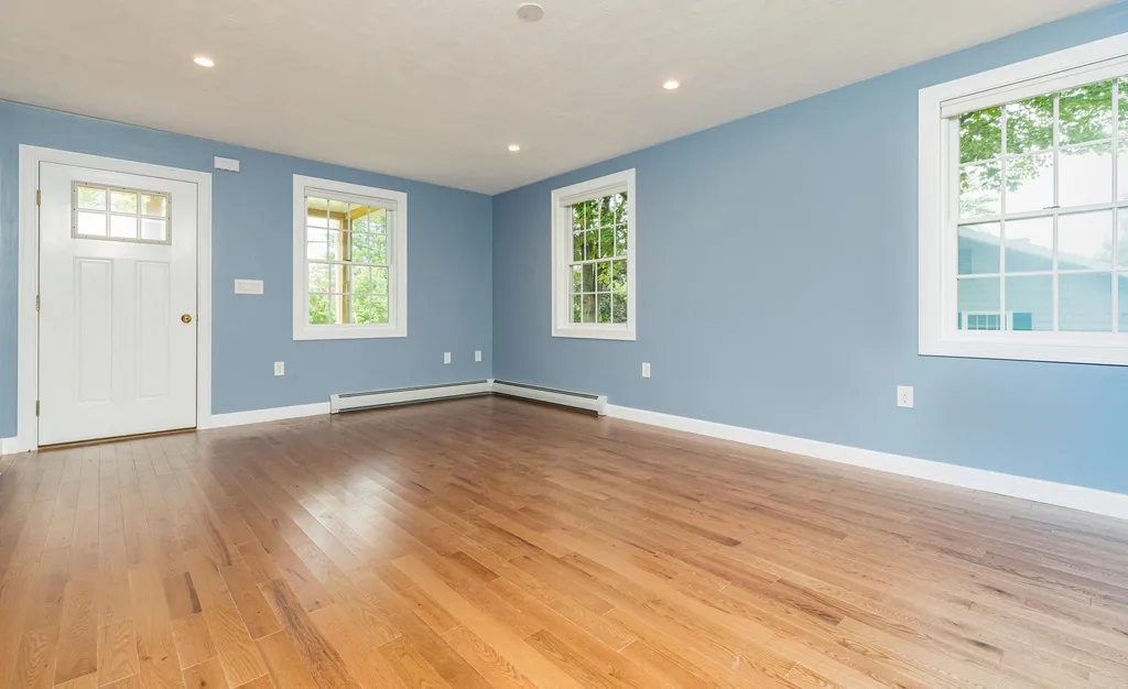 697 Portland Street Rochester NH 03868