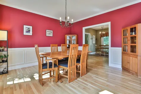 9 Maverick Drive Auburn NH 03032
