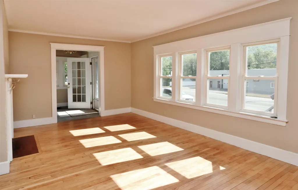 623-625 Main Street Gorham NH 03581