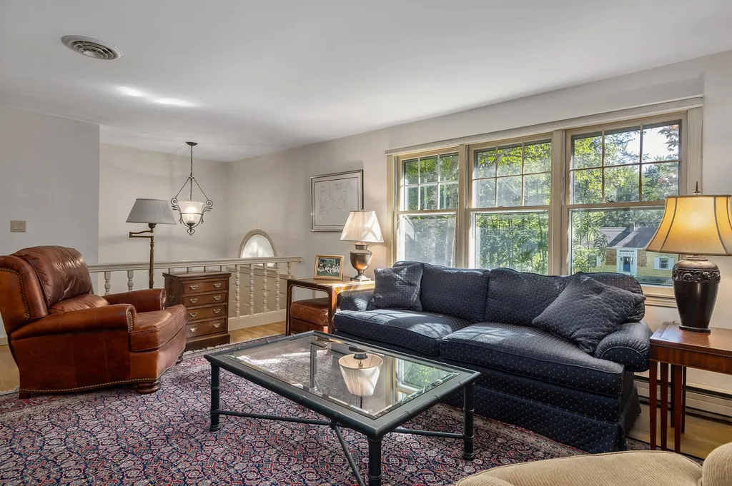6 Millstream Drive Exeter NH 03833