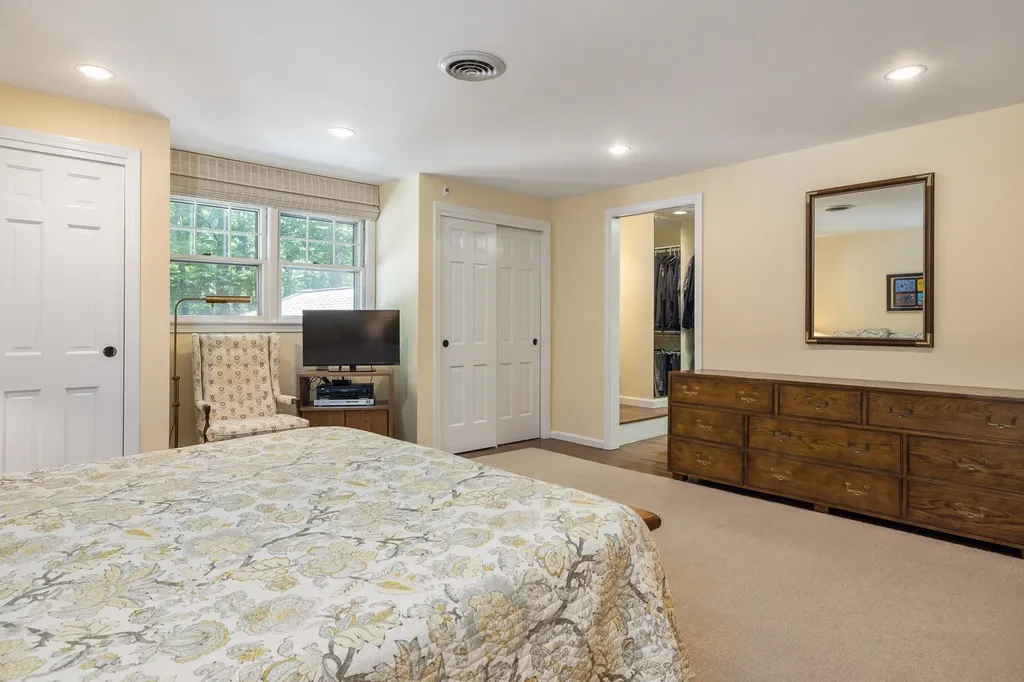 6 Millstream Drive Exeter NH 03833