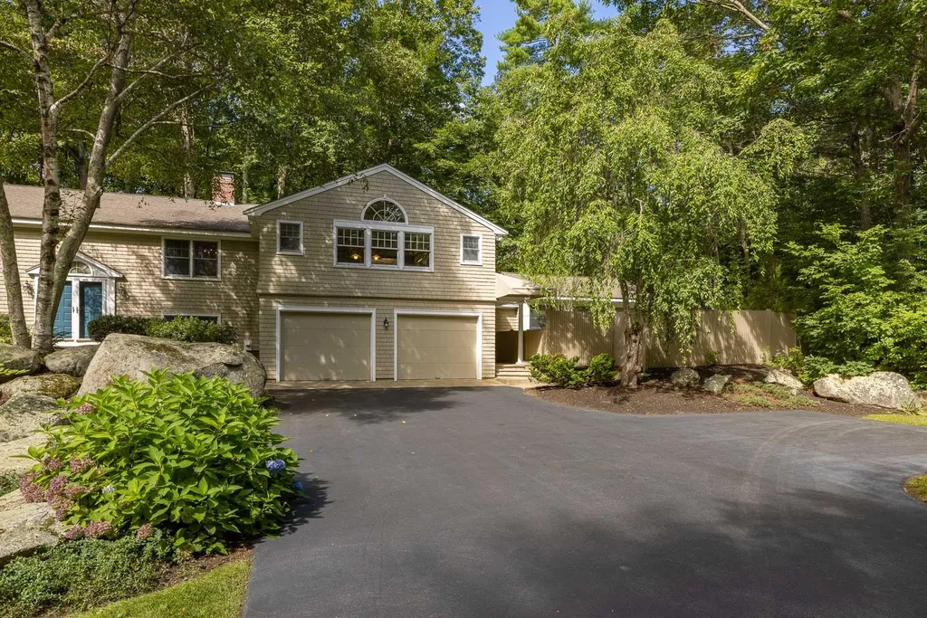 6 Millstream Drive Exeter NH 03833