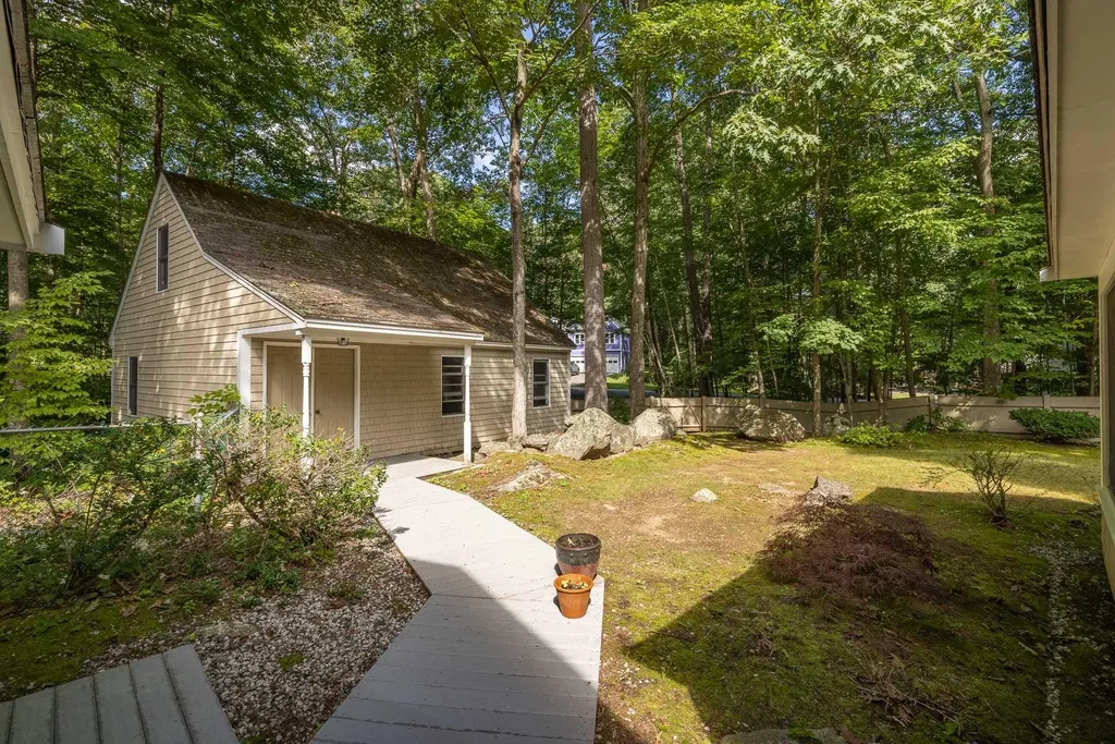 6 Millstream Drive Exeter NH 03833