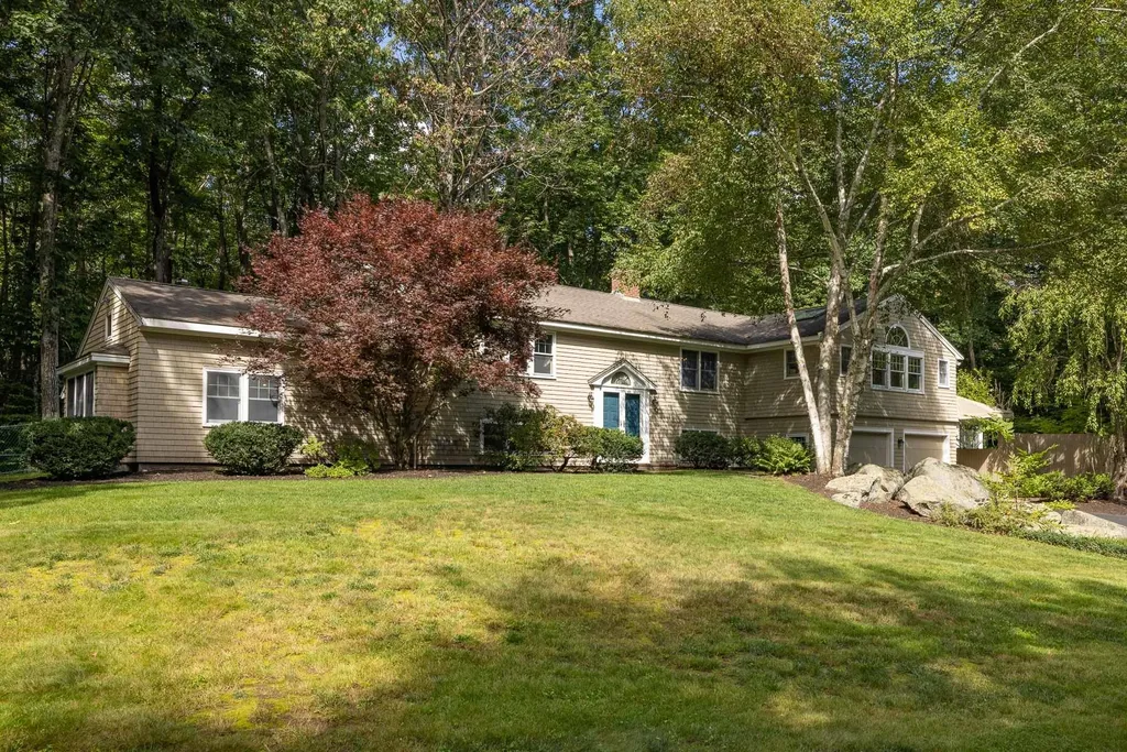 6 Millstream Drive Exeter NH 03833
