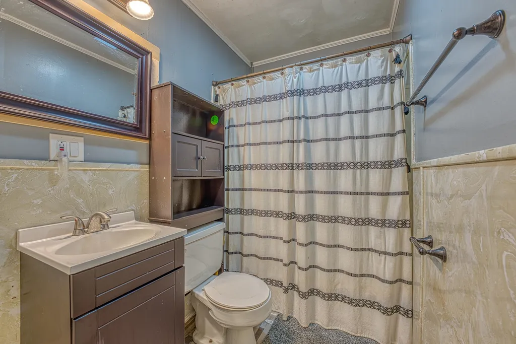 1419 French Pond Road Haverhill NH 03785