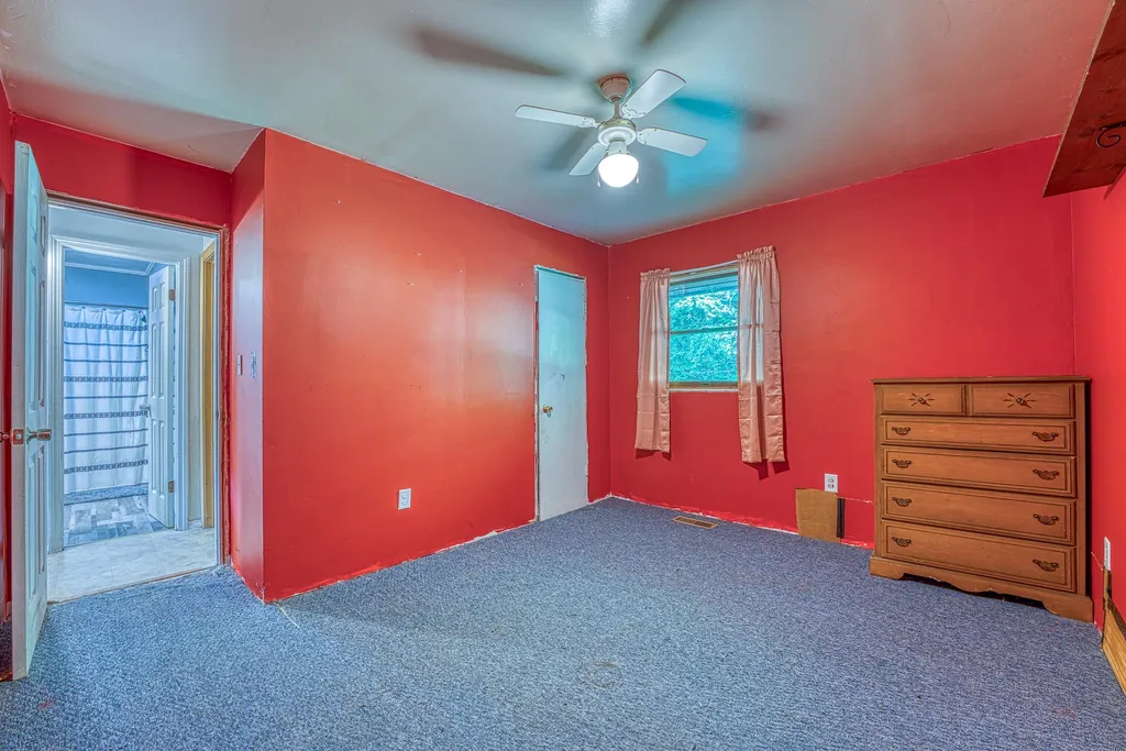 1419 French Pond Road Haverhill NH 03785