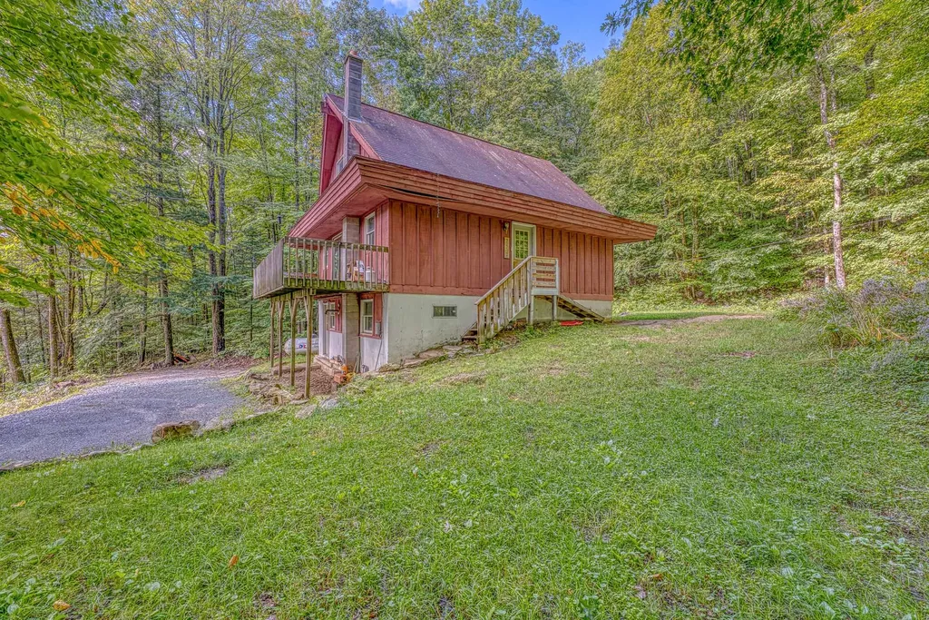 1419 French Pond Road Haverhill NH 03785
