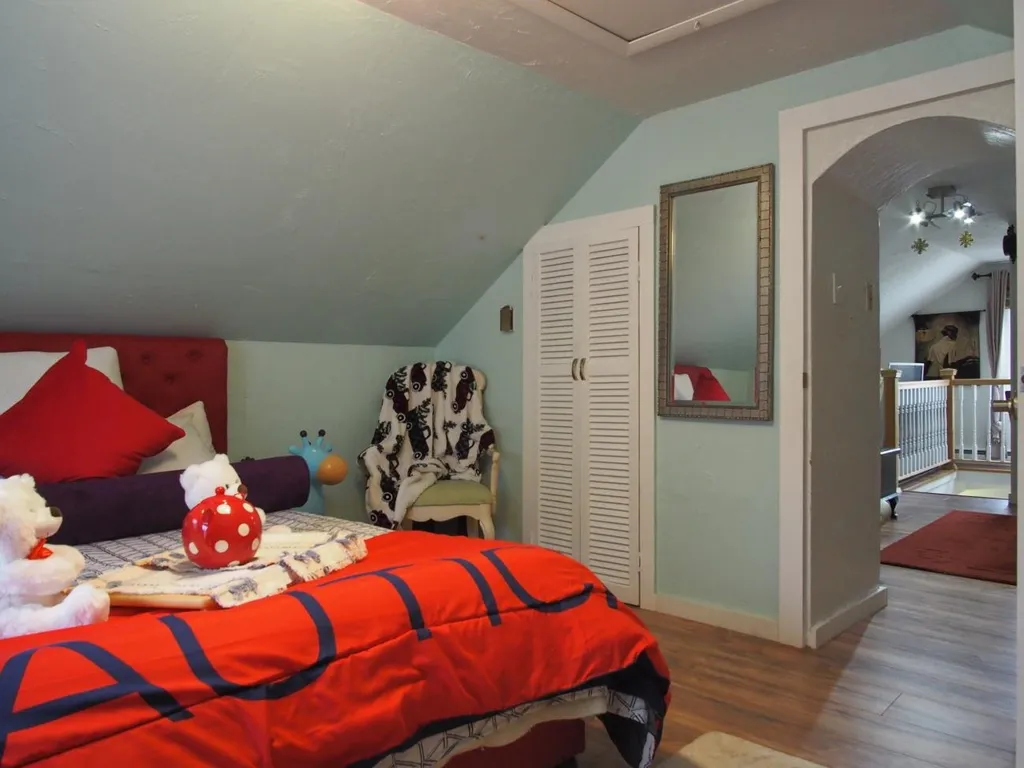 96 Elgin Avenue Manchester NH 03104