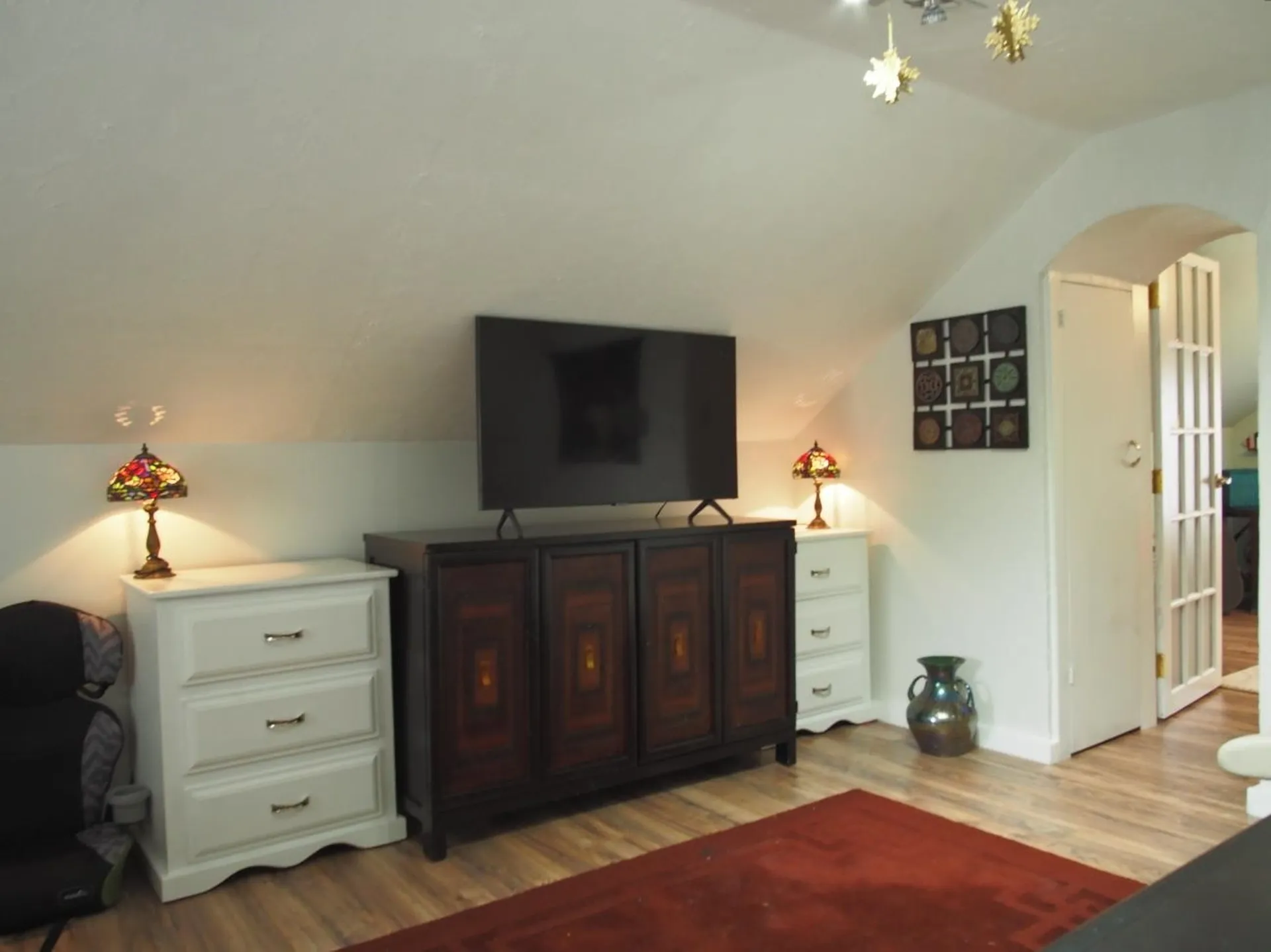 96 Elgin Avenue Manchester NH 03104