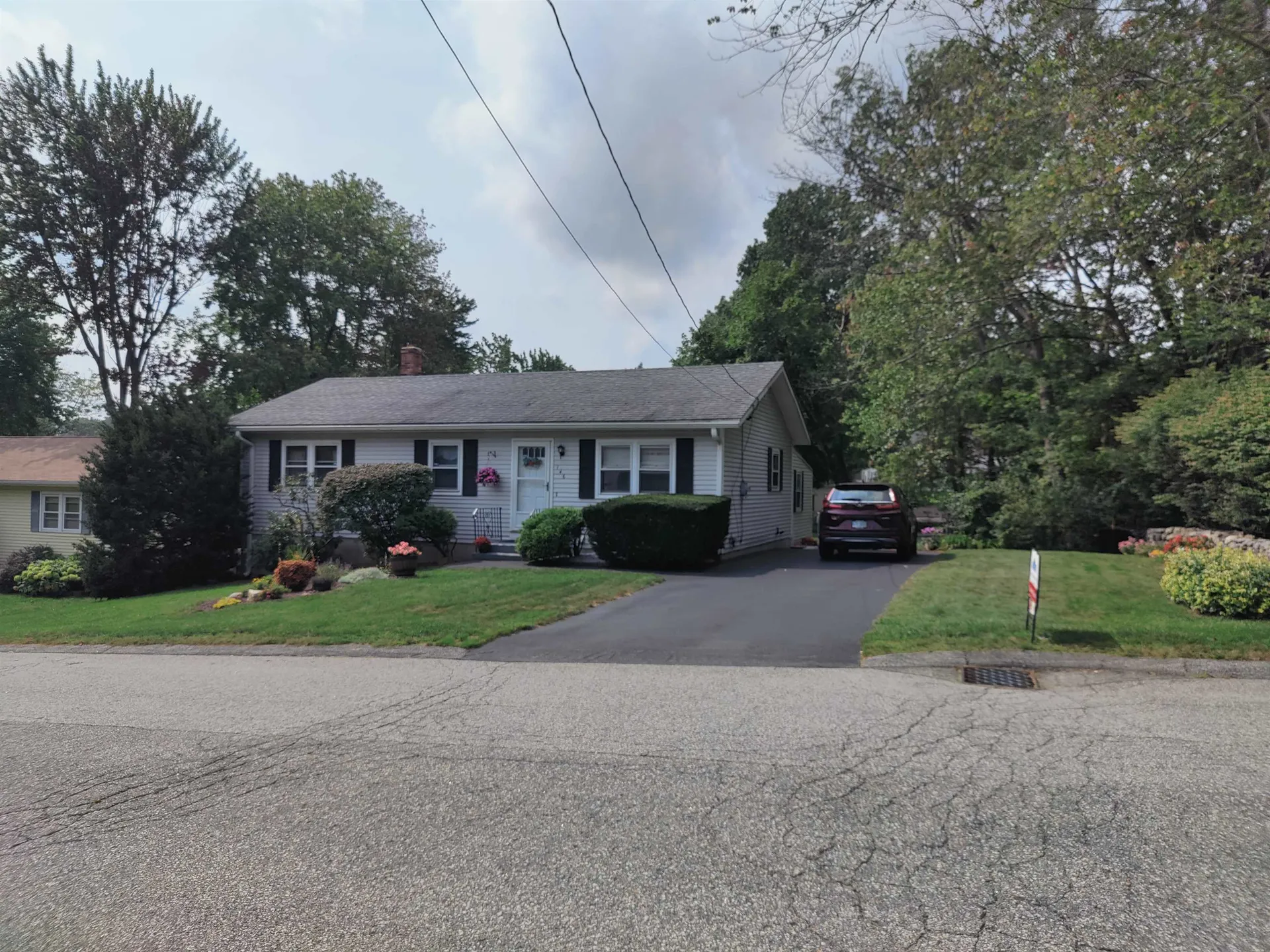146 Dawson Avenue Manchester NH 03104