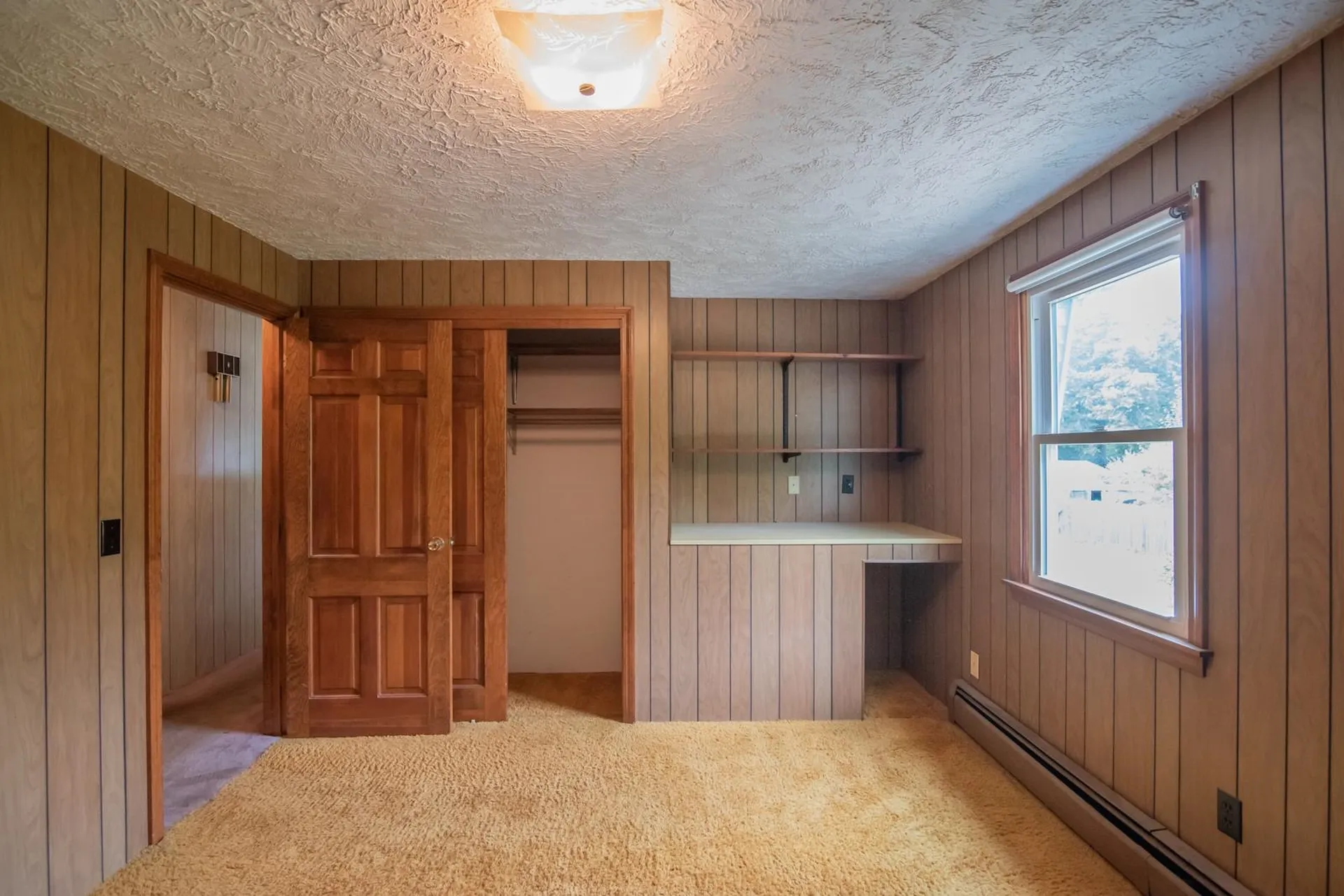 47 Tsienneto Road Derry NH 03038