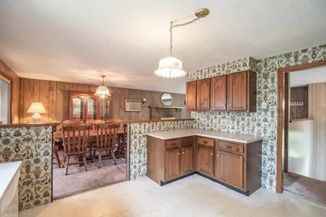 47 Tsienneto Road Derry NH 03038