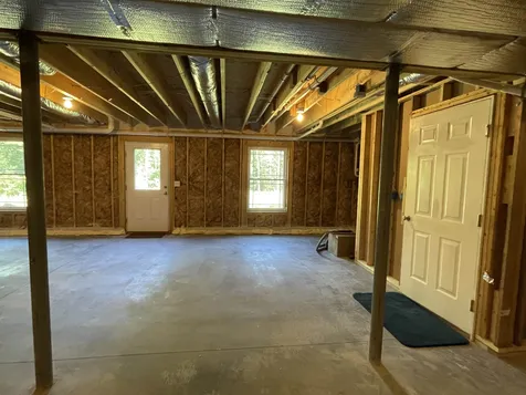 96 Kennard Road Nottingham NH 03290