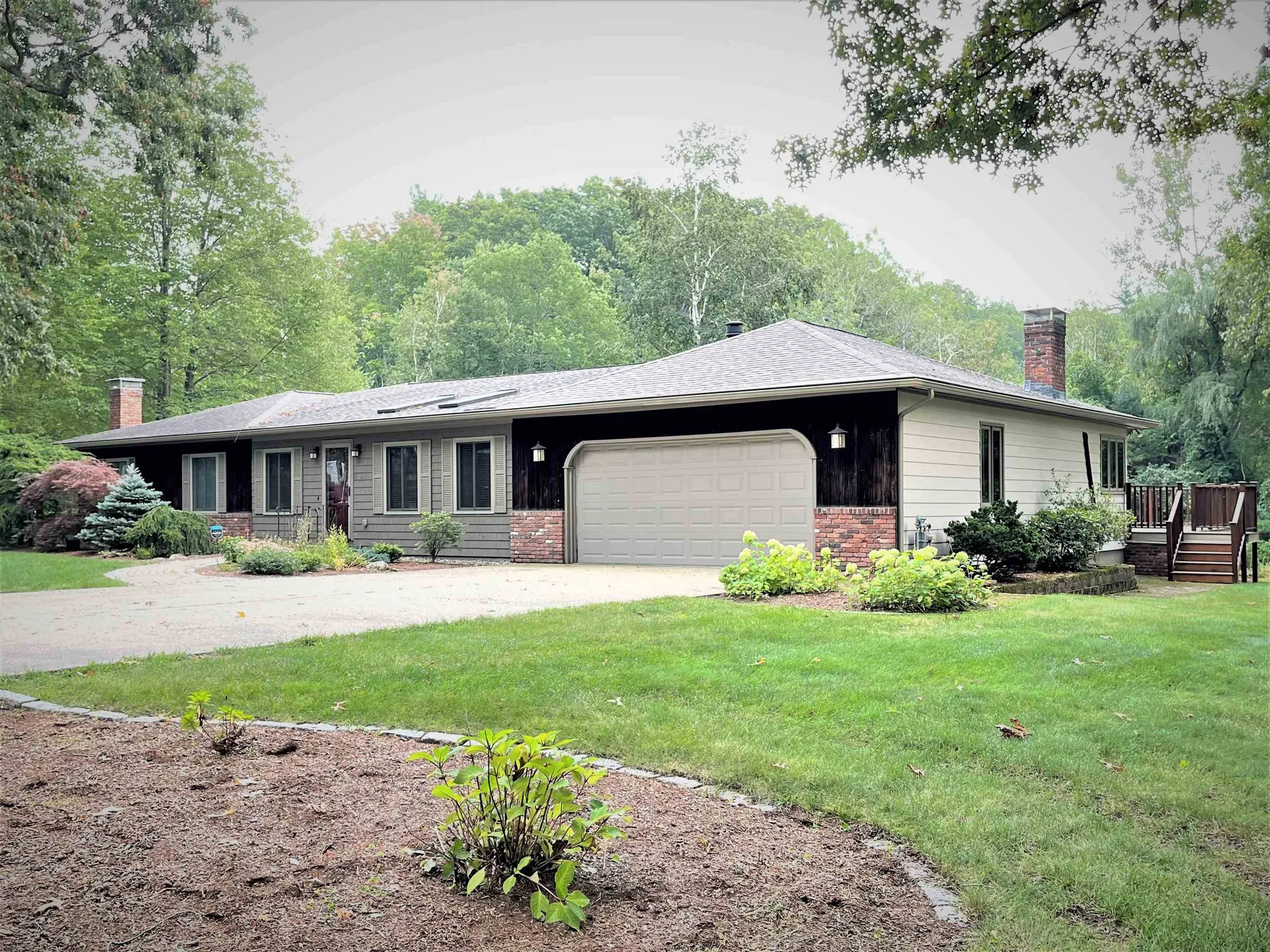 37 Farmer Road Hooksett NH 03106