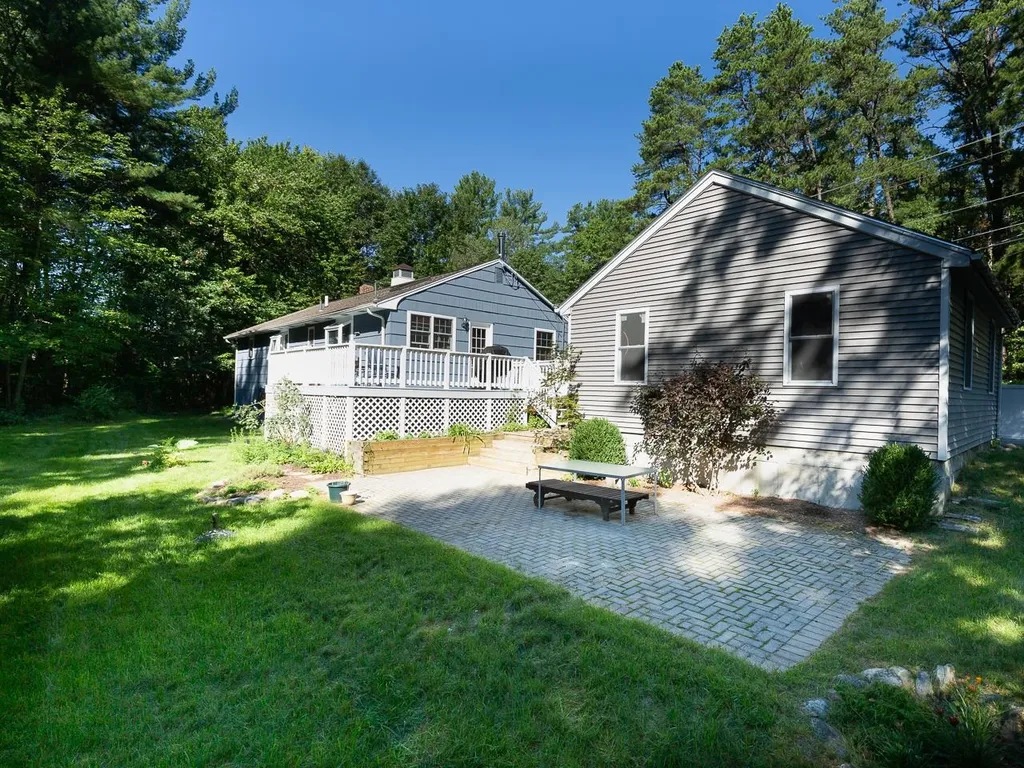 357 Packers Falls Road Durham NH 03824