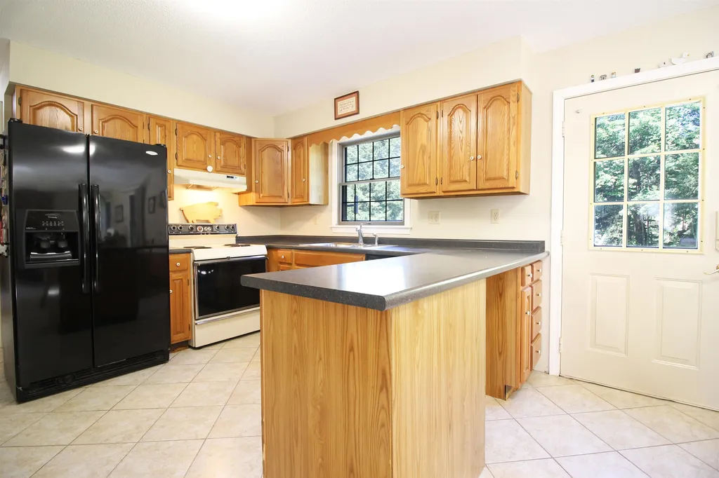 1444 Nh Route 175 Thornton NH 03285