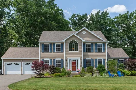 159 Lawrence Corner Road Pelham NH 03076