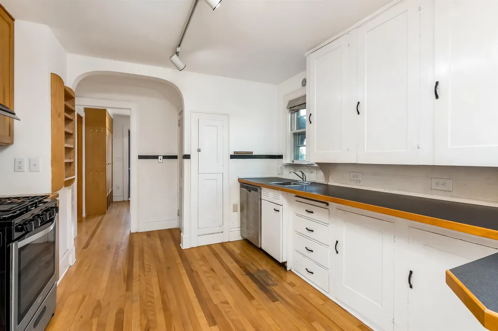 56 Hoover Street Burlington VT 05401