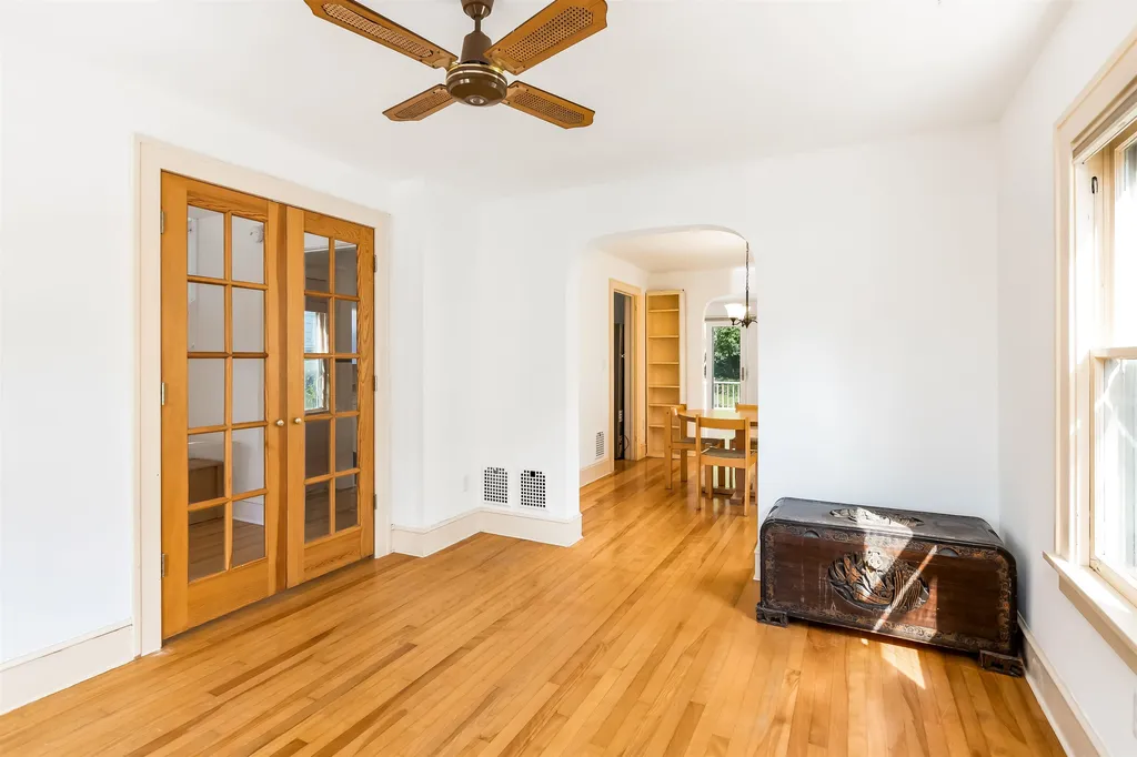 56 Hoover Street Burlington VT 05401