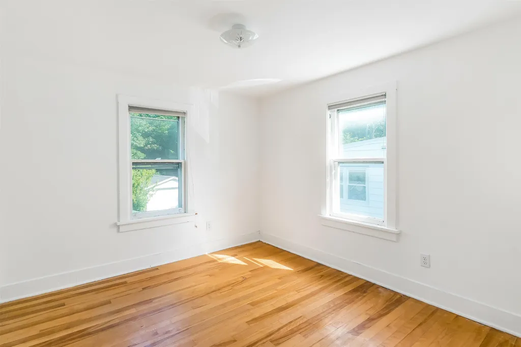 56 Hoover Street Burlington VT 05401