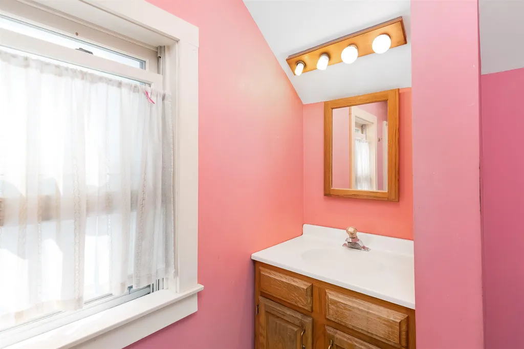 56 Hoover Street Burlington VT 05401