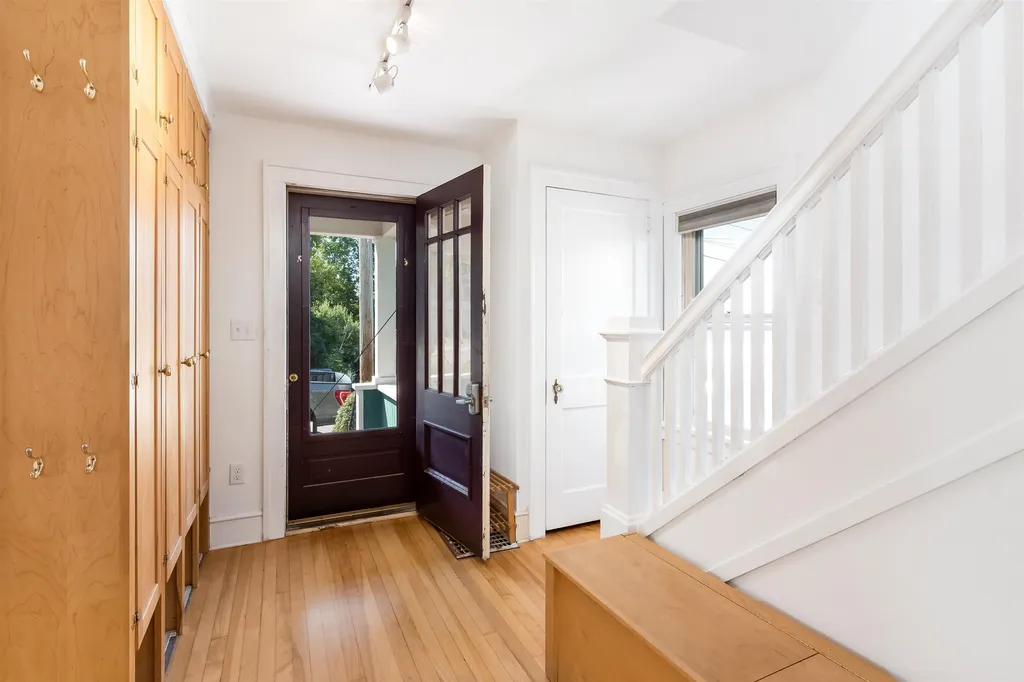 56 Hoover Street Burlington VT 05401