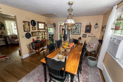 6 Aspen Street Hudson NH 03051
