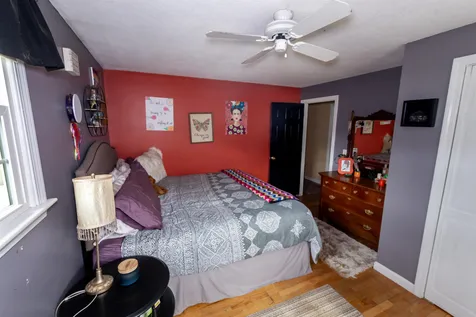 6 Aspen Street Hudson NH 03051