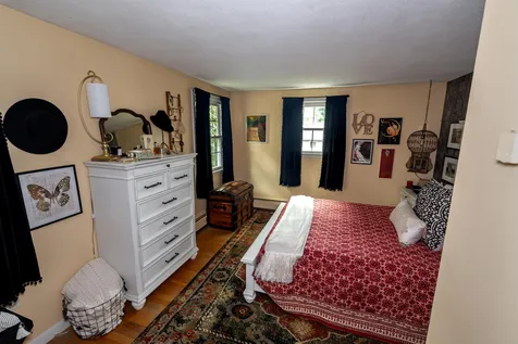 6 Aspen Street Hudson NH 03051