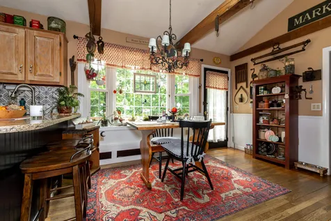 6 Aspen Street Hudson NH 03051