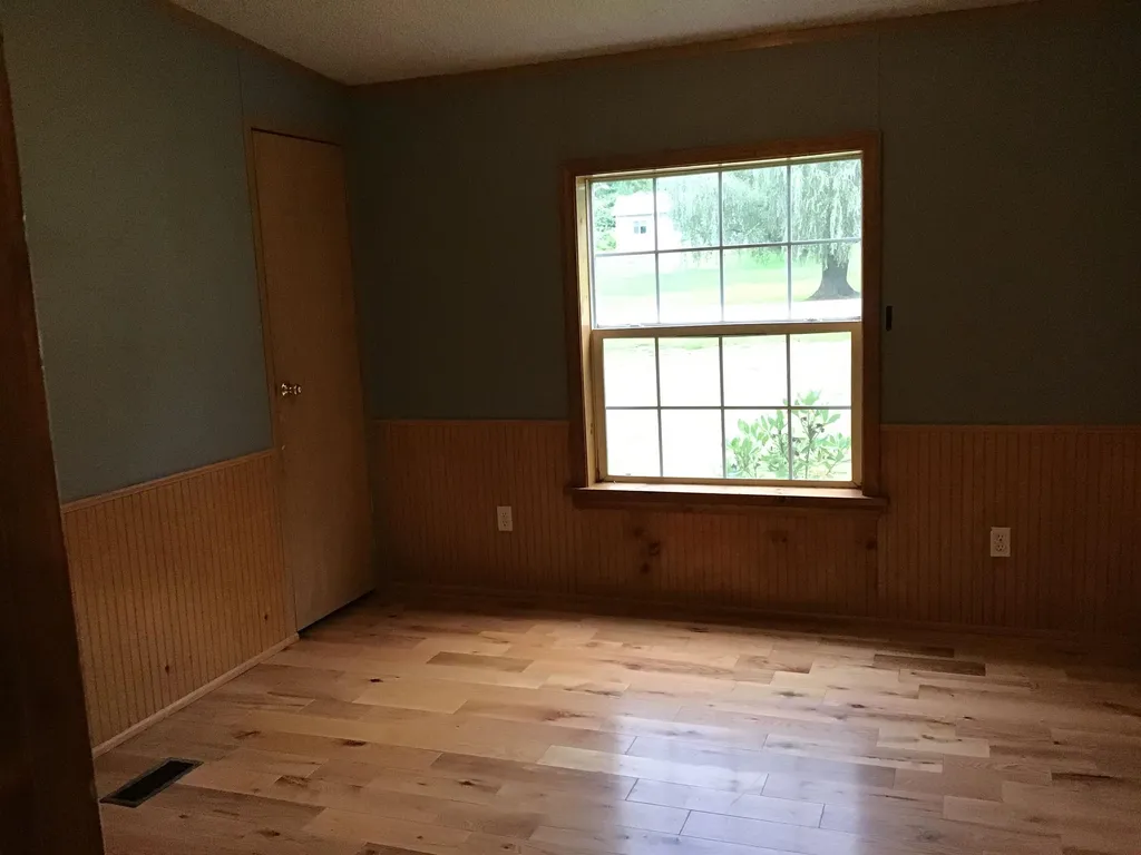 19 Edgewater Lane Sharon VT 05065
