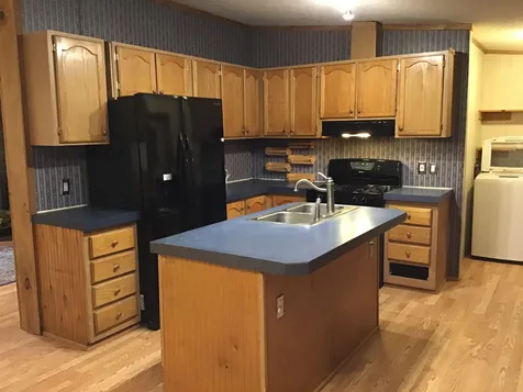 19 Edgewater Lane Sharon VT 05065