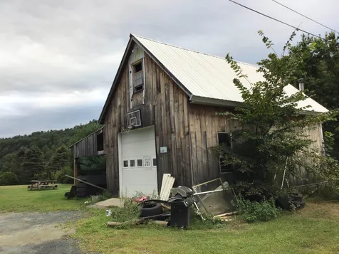 19 Edgewater Lane Sharon VT 05065