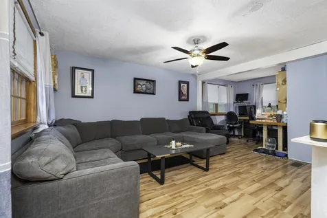 174 Mccurdy Road New Boston NH 03070-4309