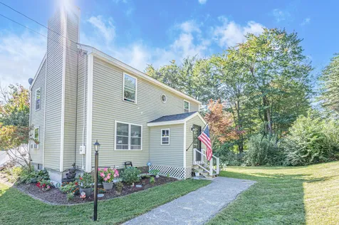 153 Hackett Hill Road Hooksett NH 03106