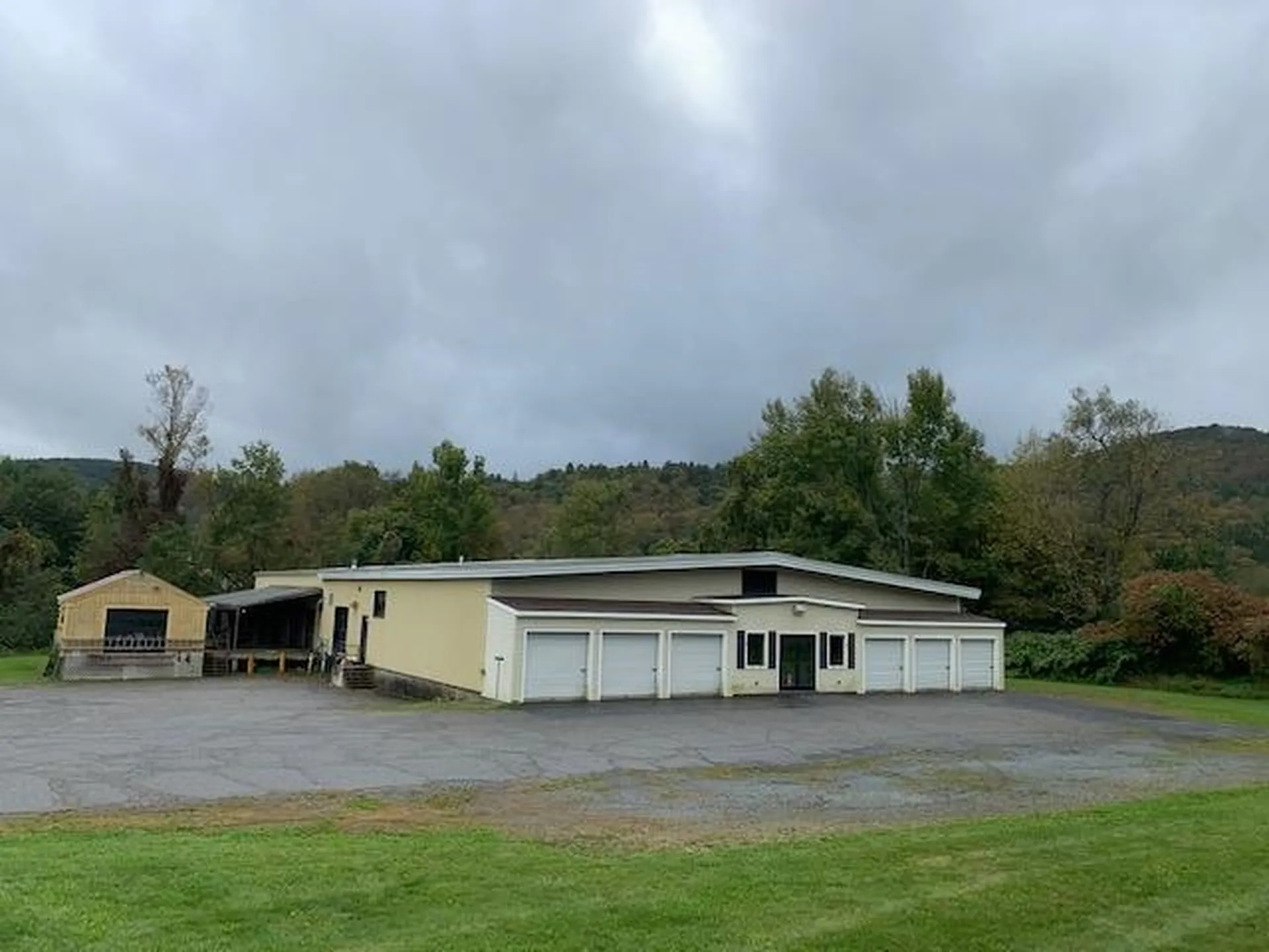 2517 West Woodstock Road Woodstock VT 05091