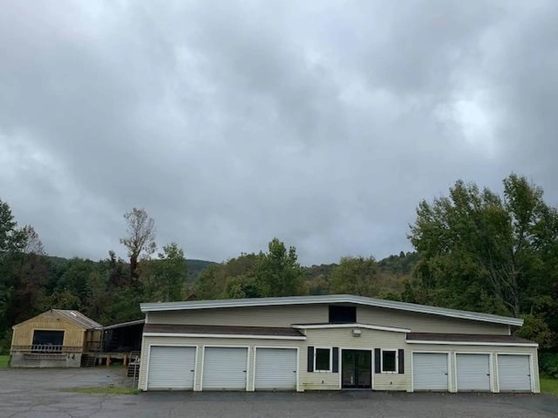 2517 West Woodstock Road Woodstock VT 05091
