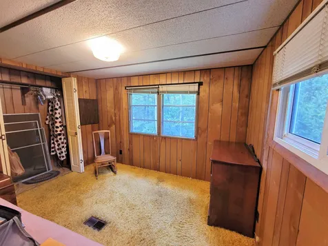 15 Clovercrest Drive Nashua NH 03062