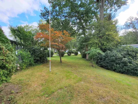 15 Clovercrest Drive Nashua NH 03062