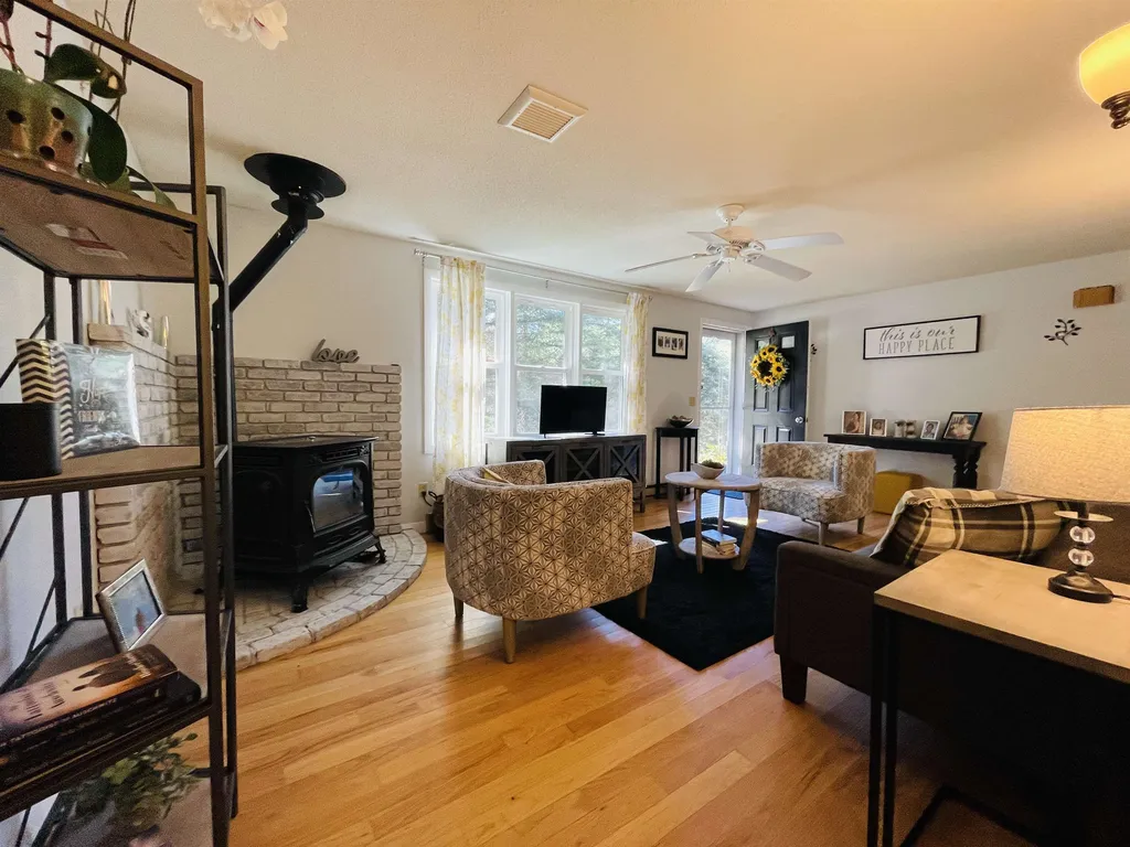 54 Nottingham Circle Lebanon NH 03766