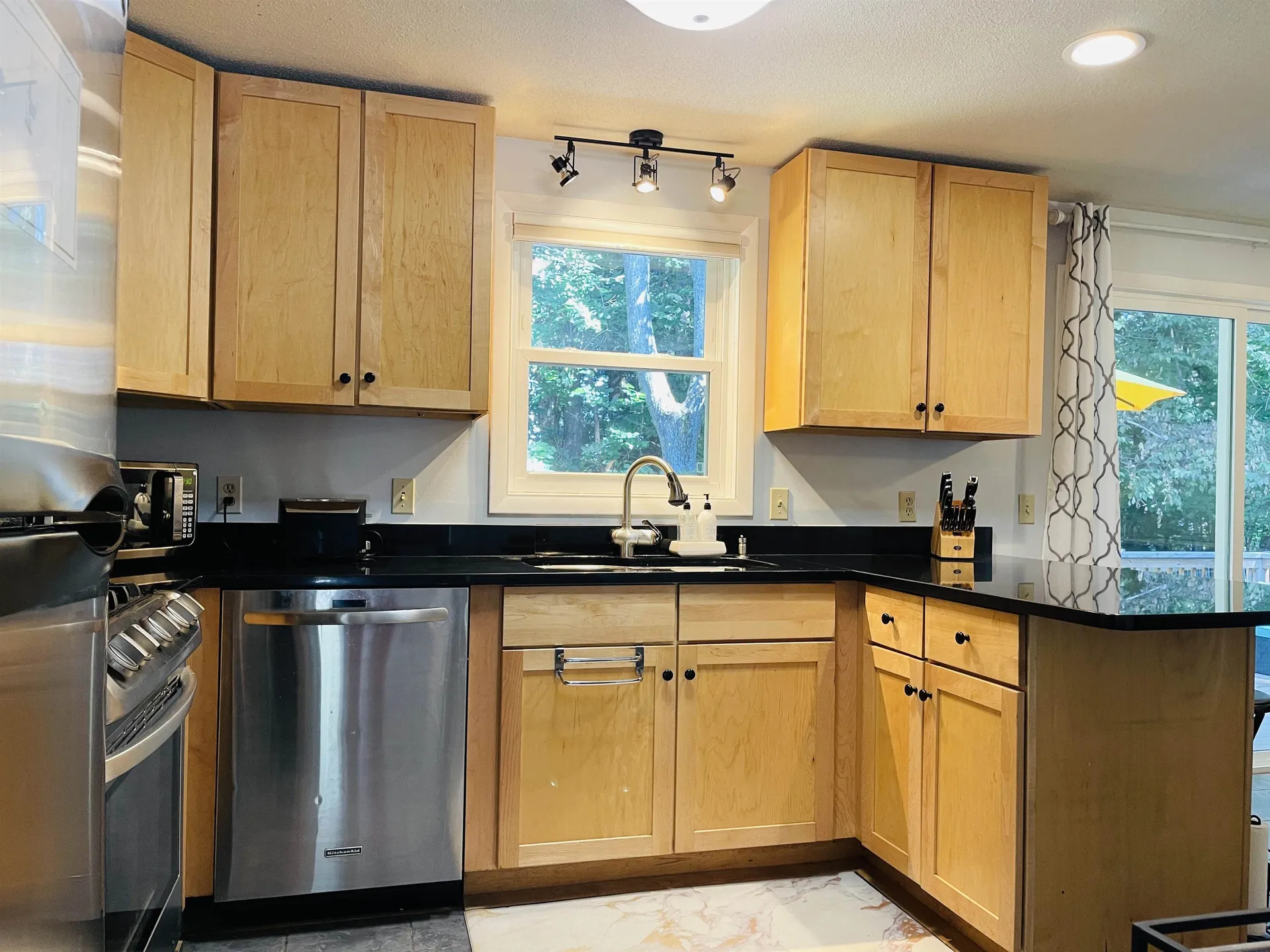54 Nottingham Circle Lebanon NH 03766
