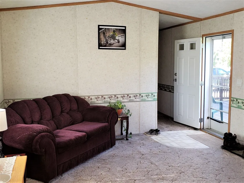 150 Garland Road Barnstead NH 03218